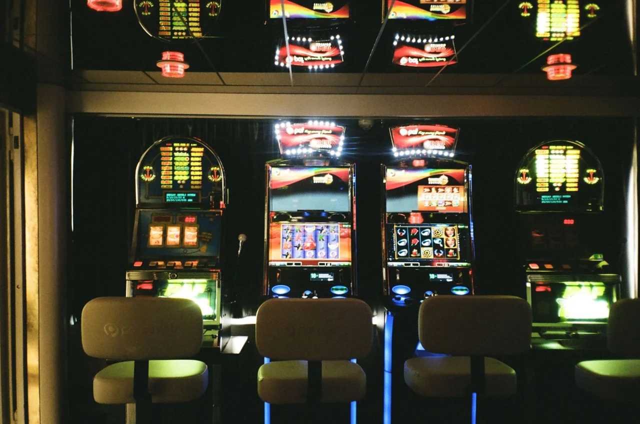 Nên tin cậy nguồn tin Luck88 nào để tải ứng dụng chuẩn xác?